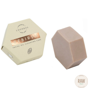 Luonkos Rebirth cleansing cake