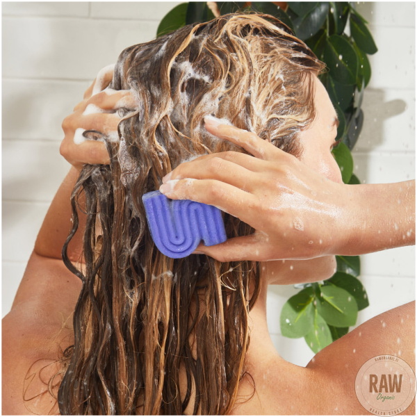 KITSCH Purple Toning Solid Shampoo – kuva 2