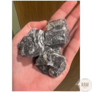Seepra_jaspis_raakapala_n__3_4cm