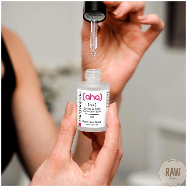 Skincyclopedia_Night_Face_Serum_with_20__AHA___PHA_30_ml