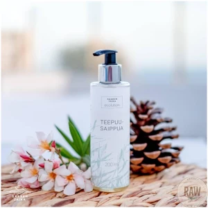 Saaren_Taika_Teepuusaippua_pumppupullo_200ml
