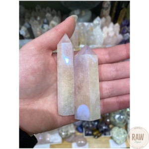 Enkeli_Aura_ruusukvartsi_torni_n_6cm